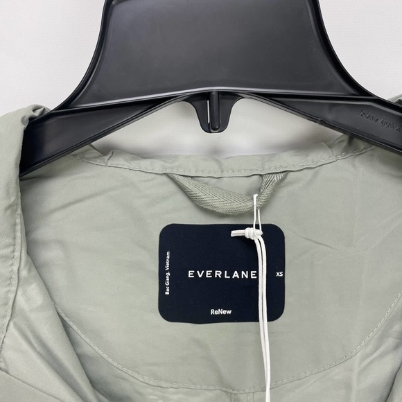 Everlane Womens The ReNew Windbreaker Light Green XS - Picture 9 of 12